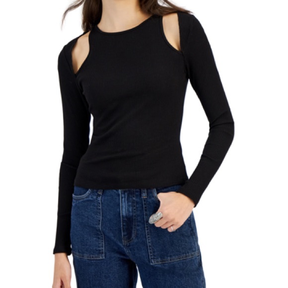 CRAVE FAME JUNIORS' LONG-SLEEVE RIBBED CUTOUT TOP IN BLACK - Picture 1 of 2